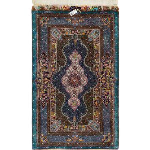 Iranian Hand knotted Rug